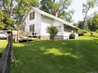 44 Weeping Willow Ln, Canton, NC 28716