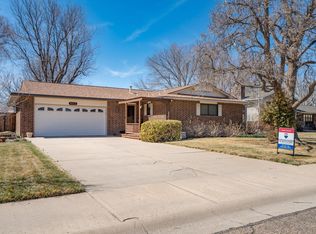 1613 Longhorn Dr, Garden City, KS 67846