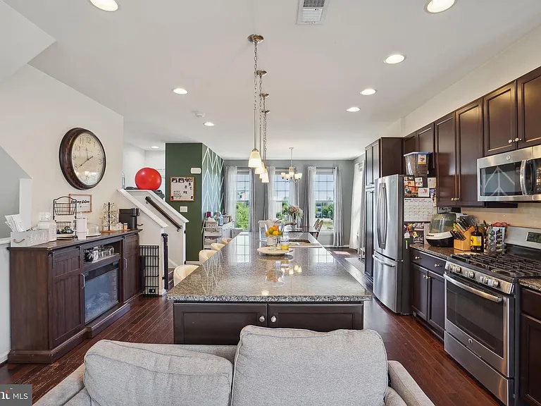 8944 Dahlgren Ridge Rd — Photo 8