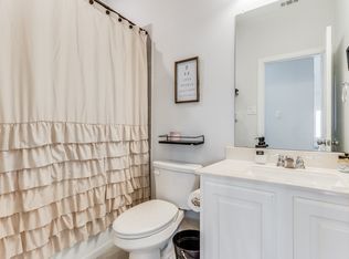 400 Windy Knoll Rd, Fort Worth, TX 76028