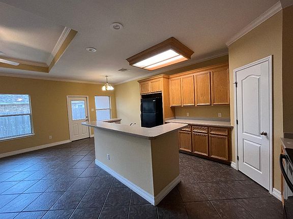 3rd image of 15429 Palmira Ave APT A