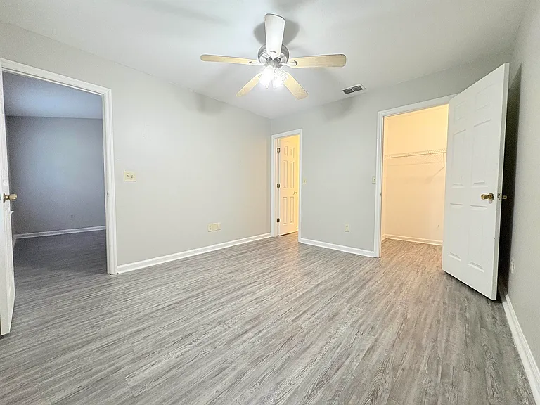 3910 Gaffney Loop — Photo 18