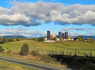 7 Fredericksburg Rd, Ruckersville, VA 22968