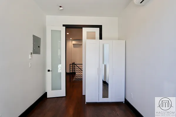 Rented by Hagstrom Management Inc | media 24