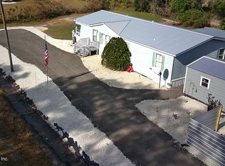 114 Pineshore Rd, Satsuma, FL 32189