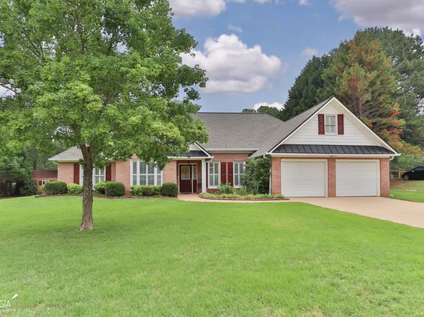 106 Pond View Point, Lagrange, GA 30240