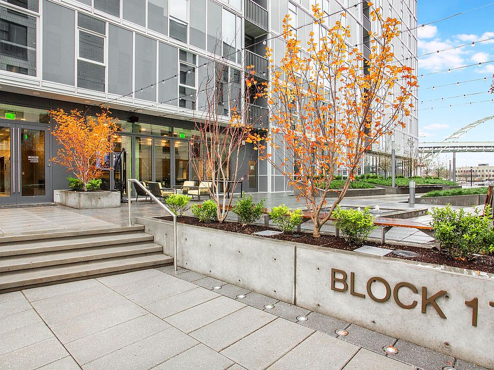 Block 17 Apartments Exterior Front Entrance