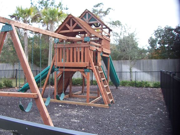 2nd image of 6863 Misty View Dr