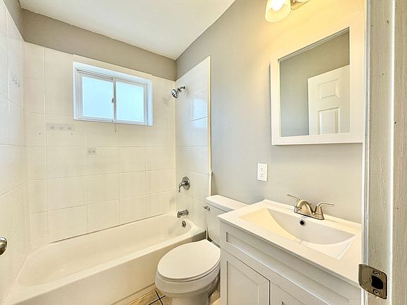 5th image of 1015B Tuscaloosa St