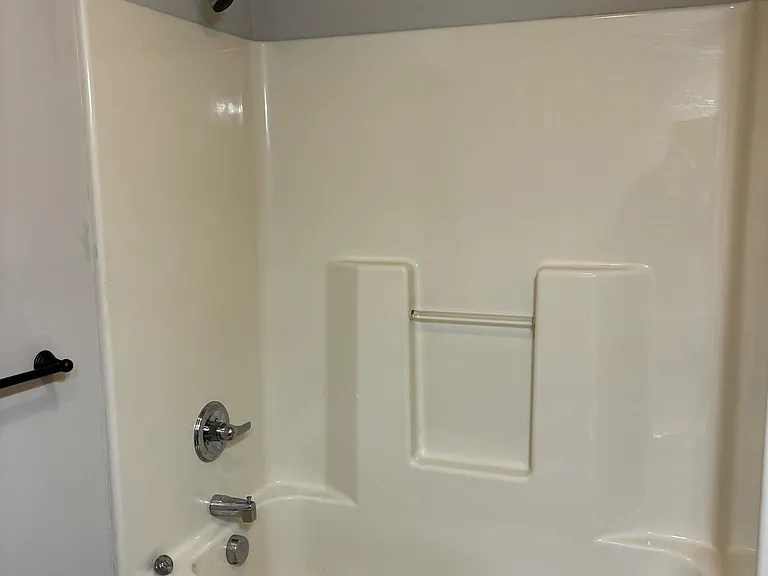 3 Delano Dr — Photo 8
