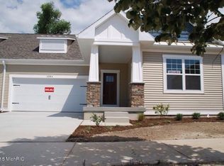4354 Augusta Hills Ave SE, Kentwood, MI 49512