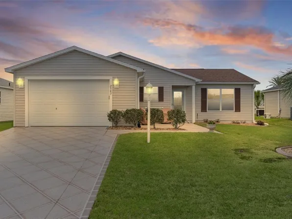 2543 Raintree Dr, The Villages, FL 32162