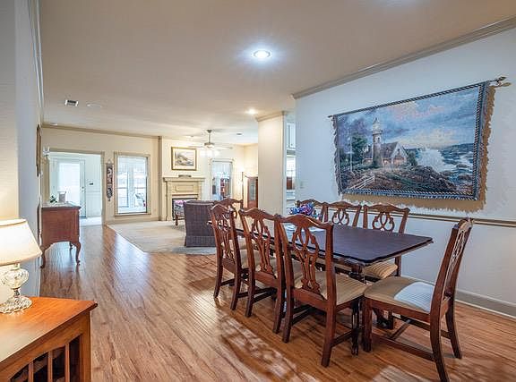 4th image of 134 Georgia Pl