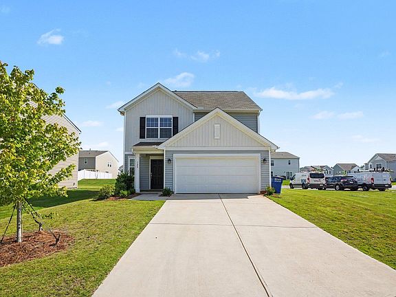 2nd image of 125 Broadtree Cir