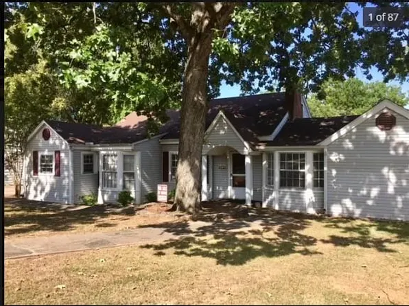2419 S Greenwood Ave, Fort Smith, AR 72901