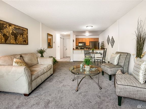 5th image of 9416 1st Ave NE APT 310