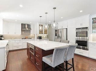 1121 Ravencrest Rd, Santa Ana, CA 92705