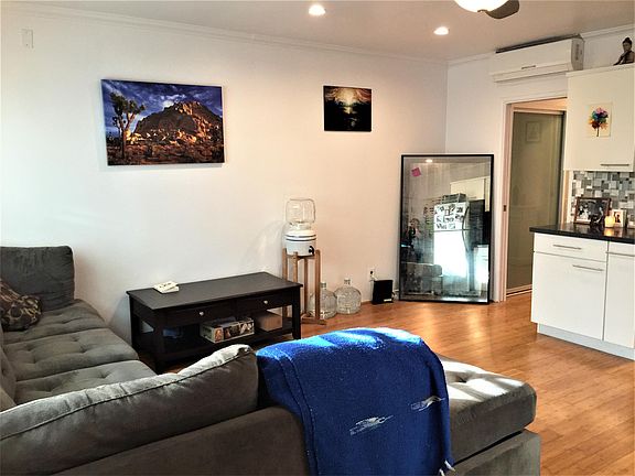 5th image of 1255 N Harper Ave APT 2
