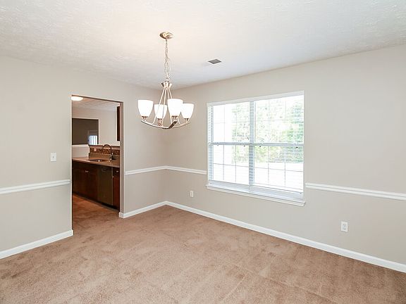 5th image of 1306 Pebble Beach Ln