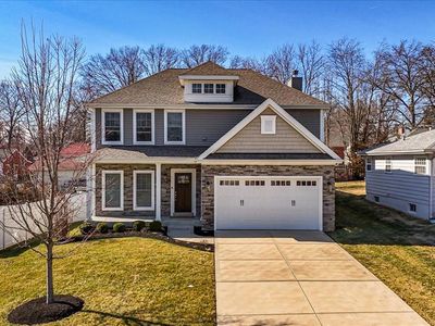 1025 Barry Ct, Saint Louis, MO, 63122