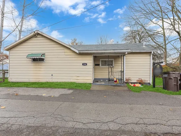 396 Oak Way, Sharon, PA 16146