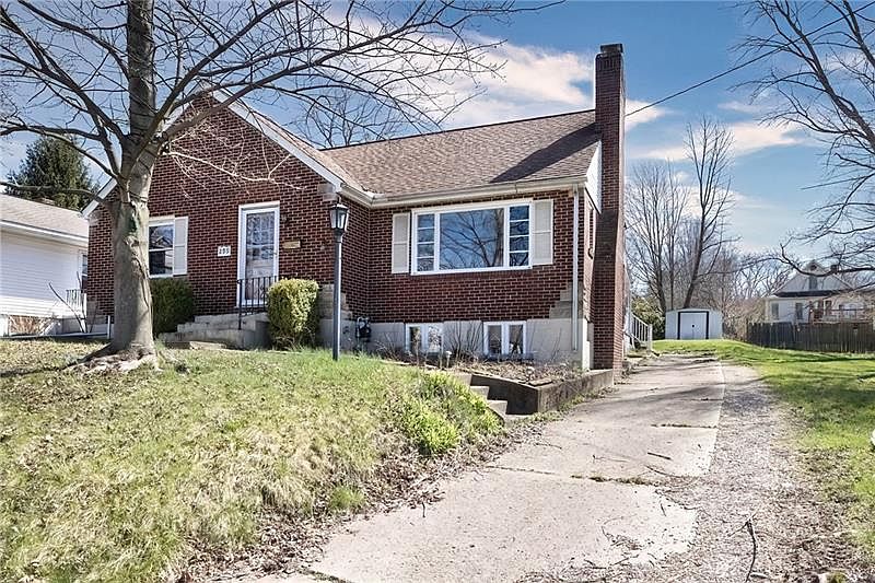 299 Meadow St, Meadville, PA 16335 Zillow