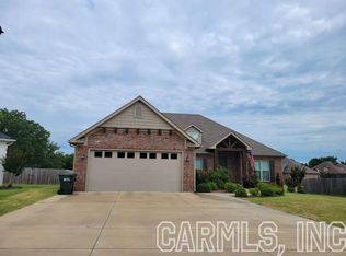 1865 Mullberry Dr, Conway, AR 72034