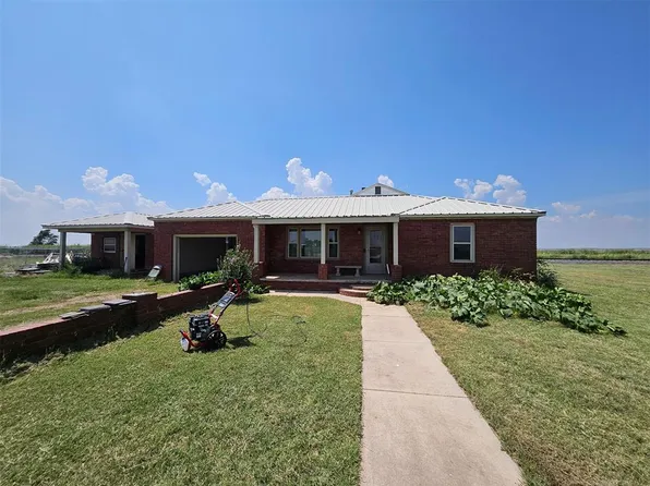 15267 Us Highway 283, Blair, OK 73526
