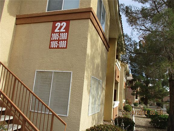 2nd image of 1050 E Cactus Ave Unit 1085