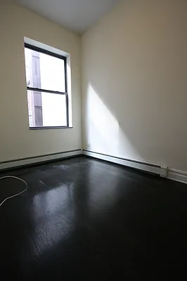 Rented by Citi Habitats | media 37