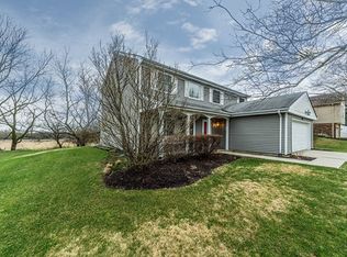 749 W Appletree Ln, Bartlett, IL