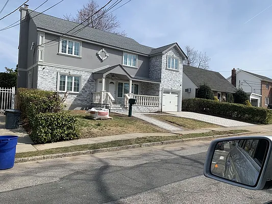 Rented by Gama Group | media 42