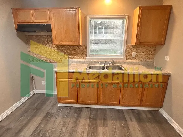 8358 S Morgan St — Photo 6