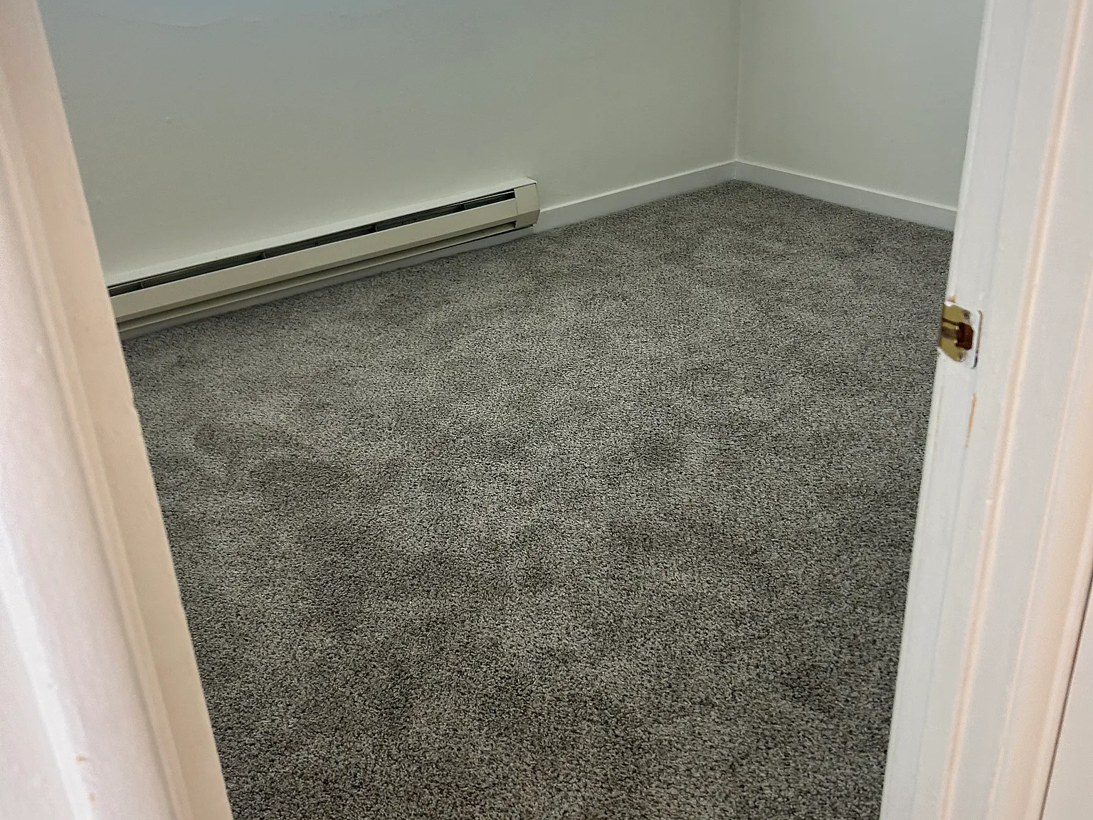 2 bed, 720 sqft, $1,700 — Photo 2