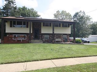 30 Arizona Ave, Jackson, NJ 08527