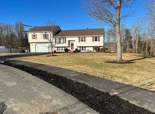 8 Coholan Dr, Whitman, MA 02382