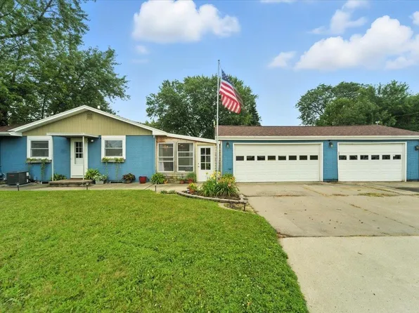 1200 Saint Andrews Ave, Waterloo, IA 50701