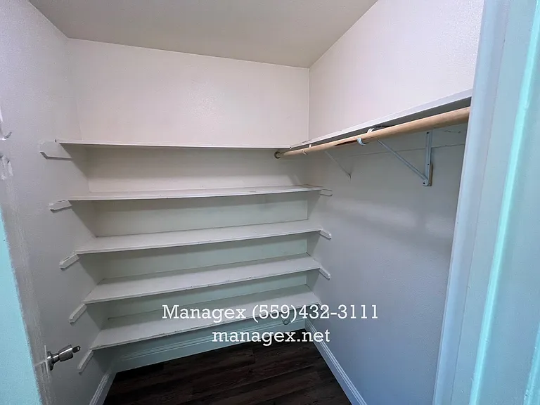 768 Spruce Ave #102 — Photo 9