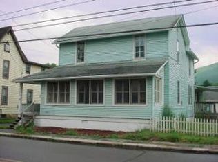 104 Pennsylvania Ave, Wilmerding, PA 15148
