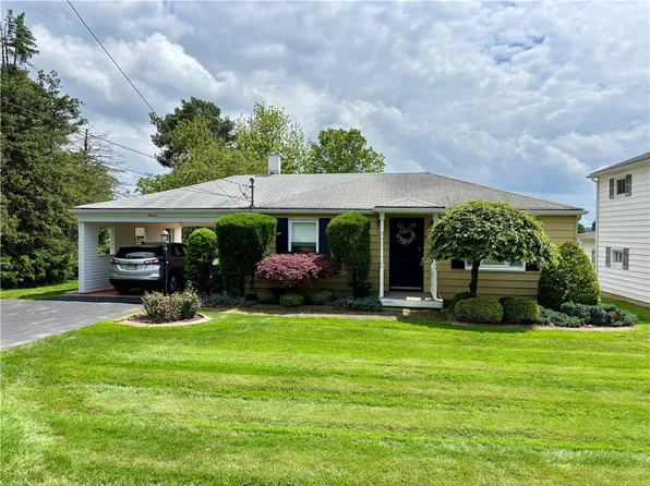 11 Worthington Ave, New Castle, PA 16105