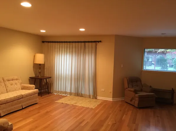 821 S Racine Ave Unit A, Chicago, IL 60607