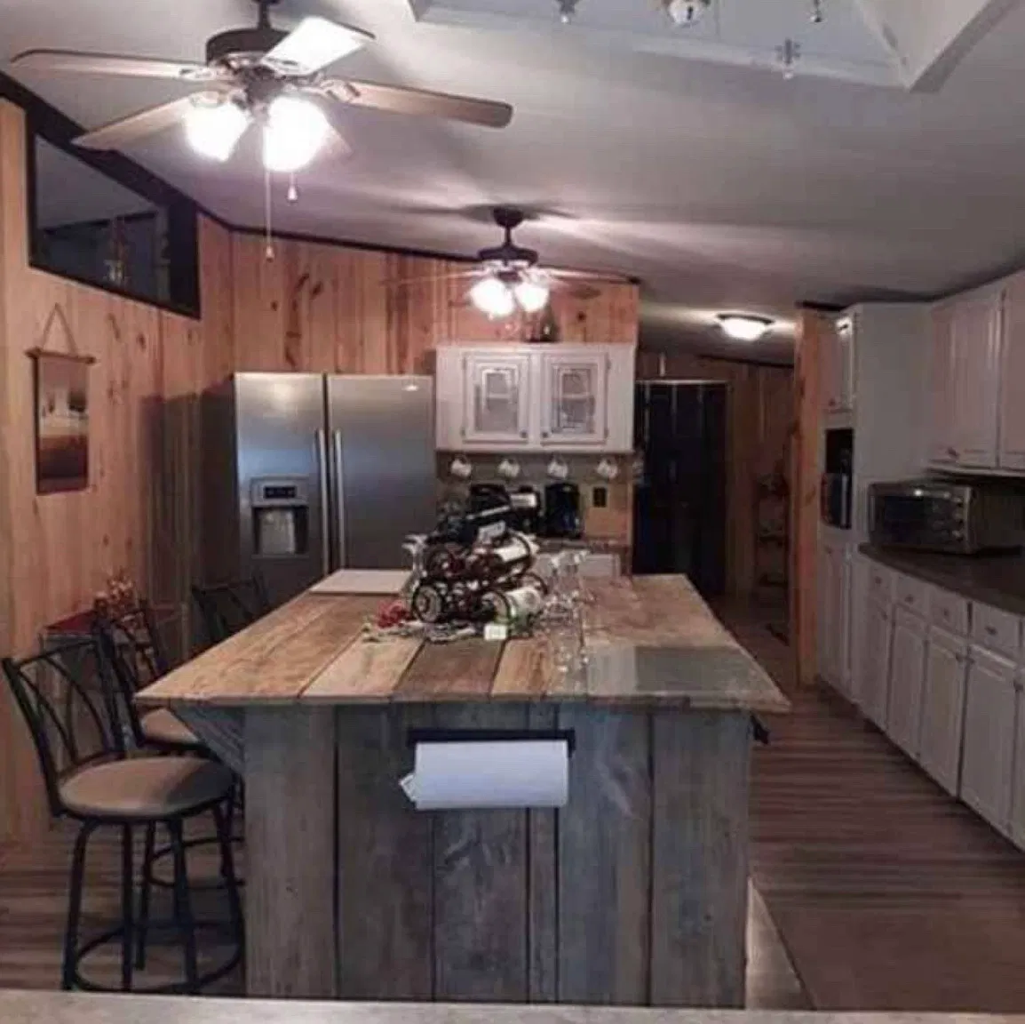1 bed, 2700 sqft, $900 — Photo 4