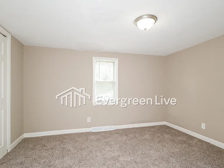 9500 Echo Ln — Photo 10