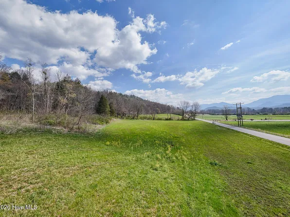 6387 Airport Road, Andrews, NC 28901