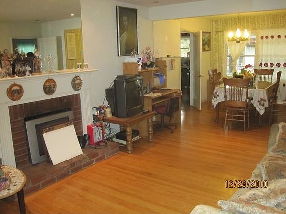 Living room - dining room combo