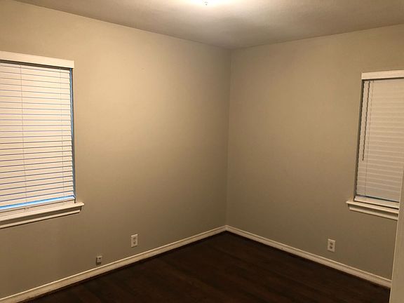 5th image of 1001 Lake Shore Dr