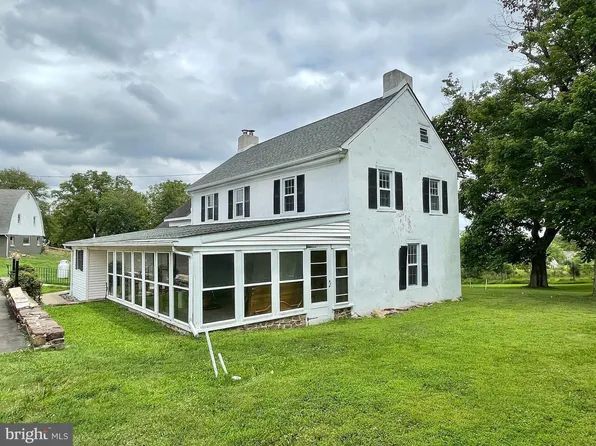 3679 Pickertown Rd #Fh, Chalfont, PA 18914