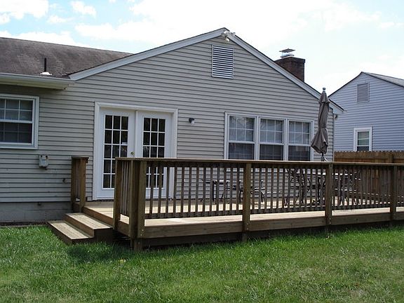 2nd image of 707 Mac Neil Dr