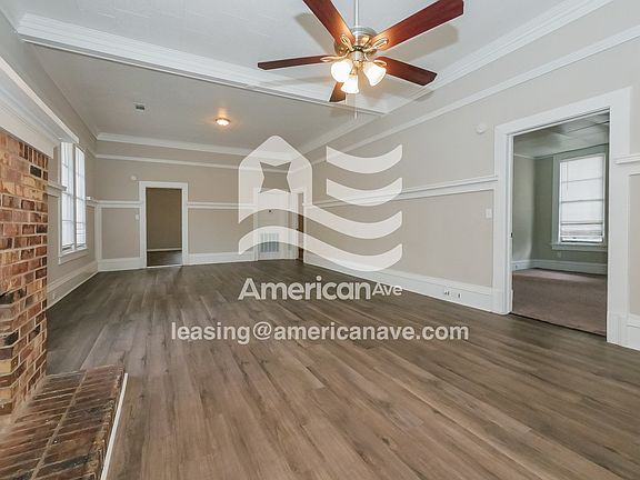 1454243_005_wm_-_living_room_13604387.jpg
