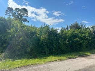 521 Truman Ave, Lehigh Acres, FL 33972